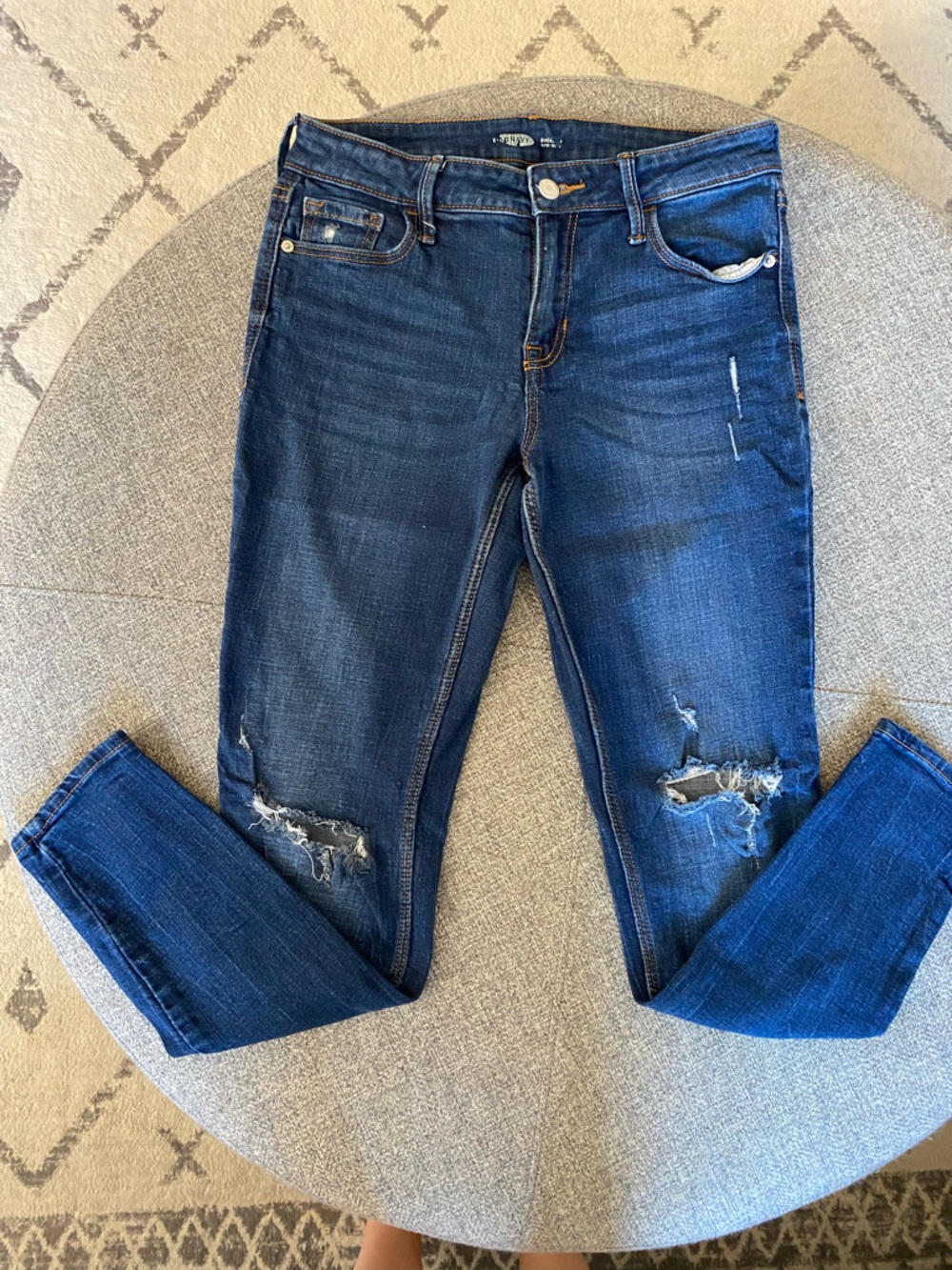 ‼️2 for $15‼️ Old Navy Dark Blue Distressed Skinny Jeans